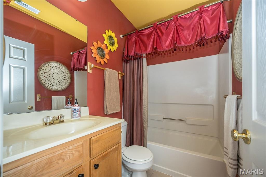 Villas At Ridgepointe - Residential