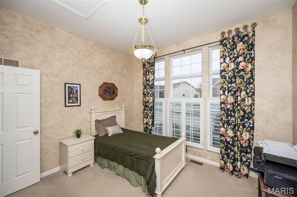 Villas At Ridgepointe - Residential