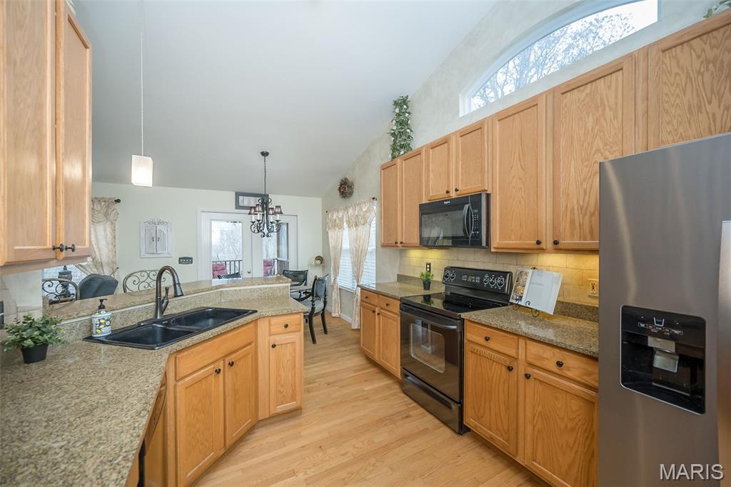 Villas At Ridgepointe - Residential