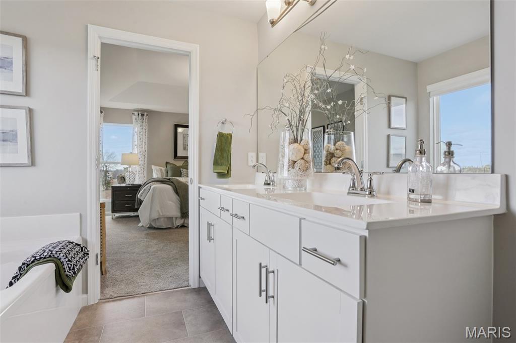 The Summit At Park Hills - Residential