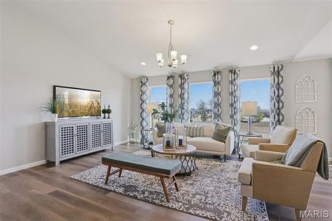 Tiny photo for 811 Yosemite Court, Troy, MO 63379 (MLS # 26016194)