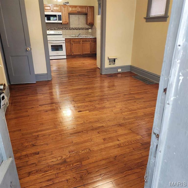 4755-57 Alaska Avenue