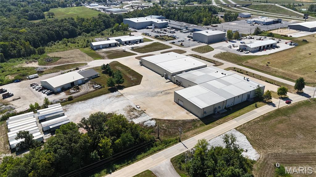 1011 Industrial Court