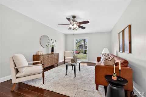 Tiny photo for 117 Old Oaks Drive, Ballwin, MO 63011 (MLS # 26019970)