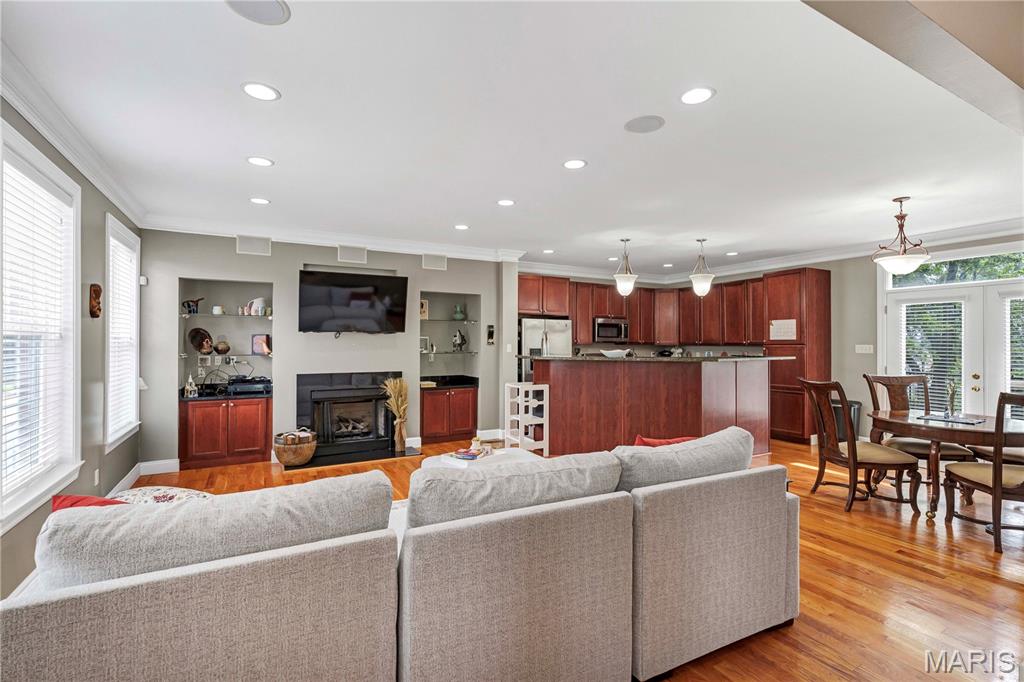 Plateau Place - Residential