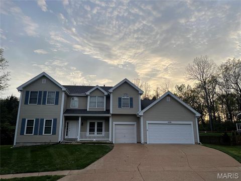 Photo of 406 Forsheer Drive, Chesterfield, MO 63017 (MLS # 26021875)