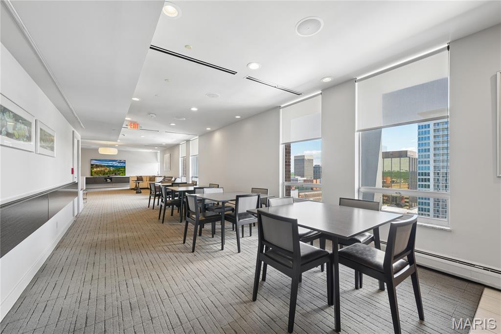 Park Tower Condo - Residential