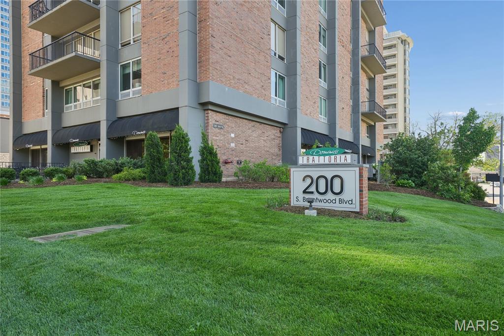Park Tower Condo - Residential