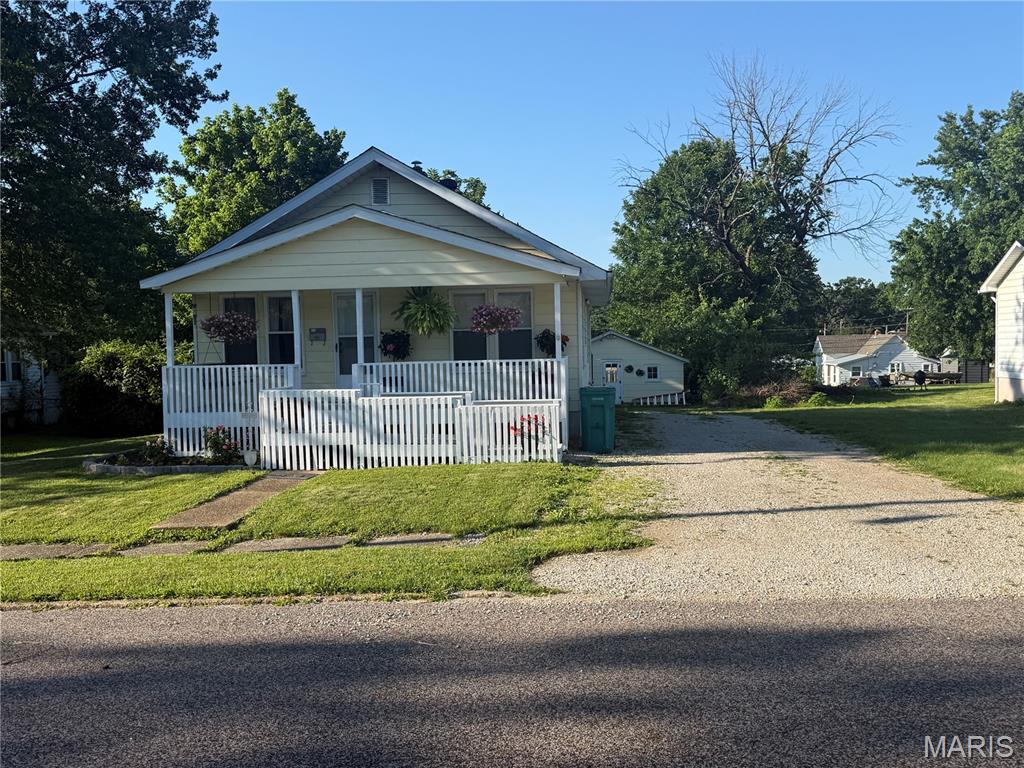 320 Pine Street
