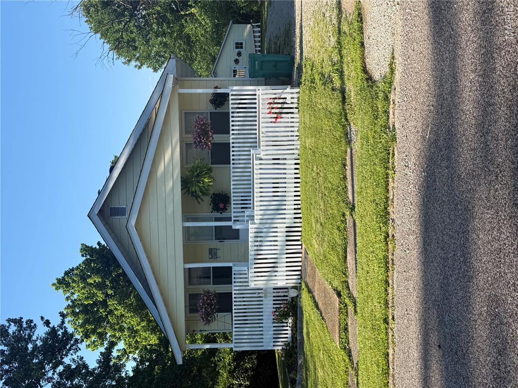 320 Pine Street