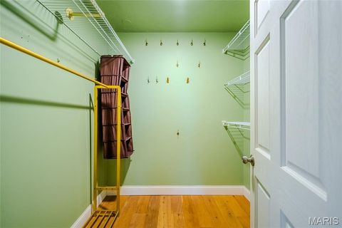 Tiny photo for 452 Iris Lane, Kirkwood, MO 63122 (MLS # 26001433)