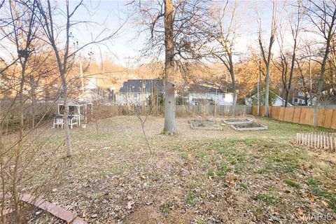 Tiny photo for 452 Iris Lane, Kirkwood, MO 63122 (MLS # 26001433)
