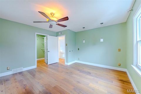 Tiny photo for 452 Iris Lane, Kirkwood, MO 63122 (MLS # 26001433)