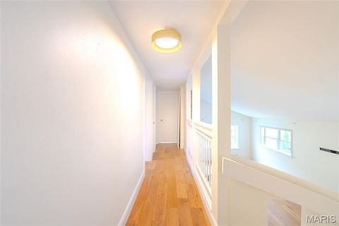 Tiny photo for 452 Iris Lane, Kirkwood, MO 63122 (MLS # 26001433)