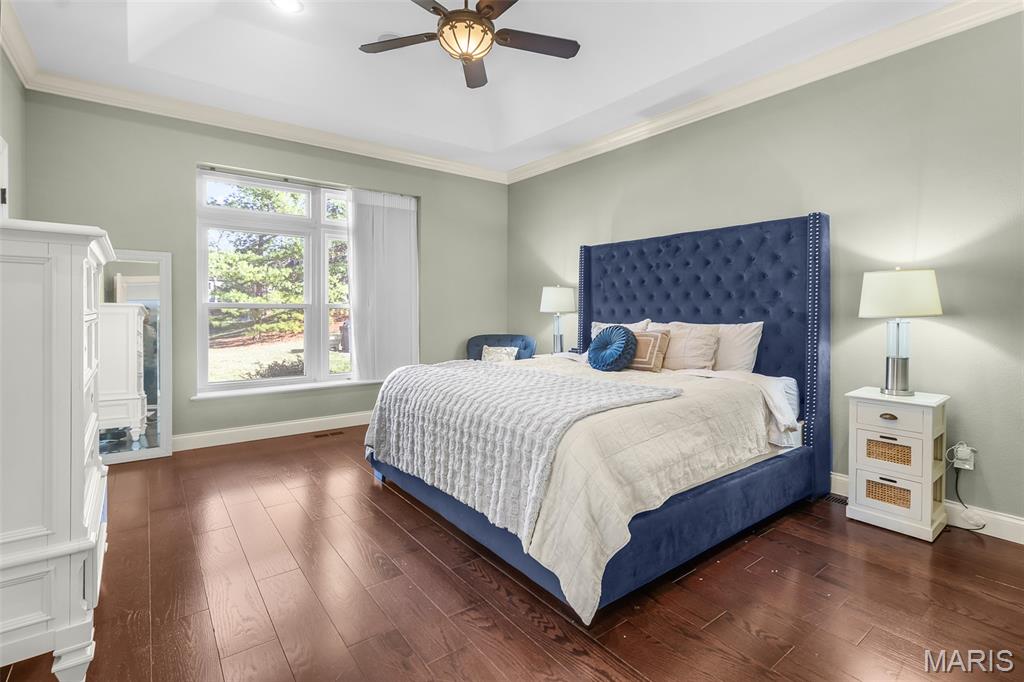 Windwood Lake Estate - Residential