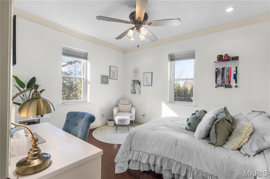 Windwood Lake Estate - Residential