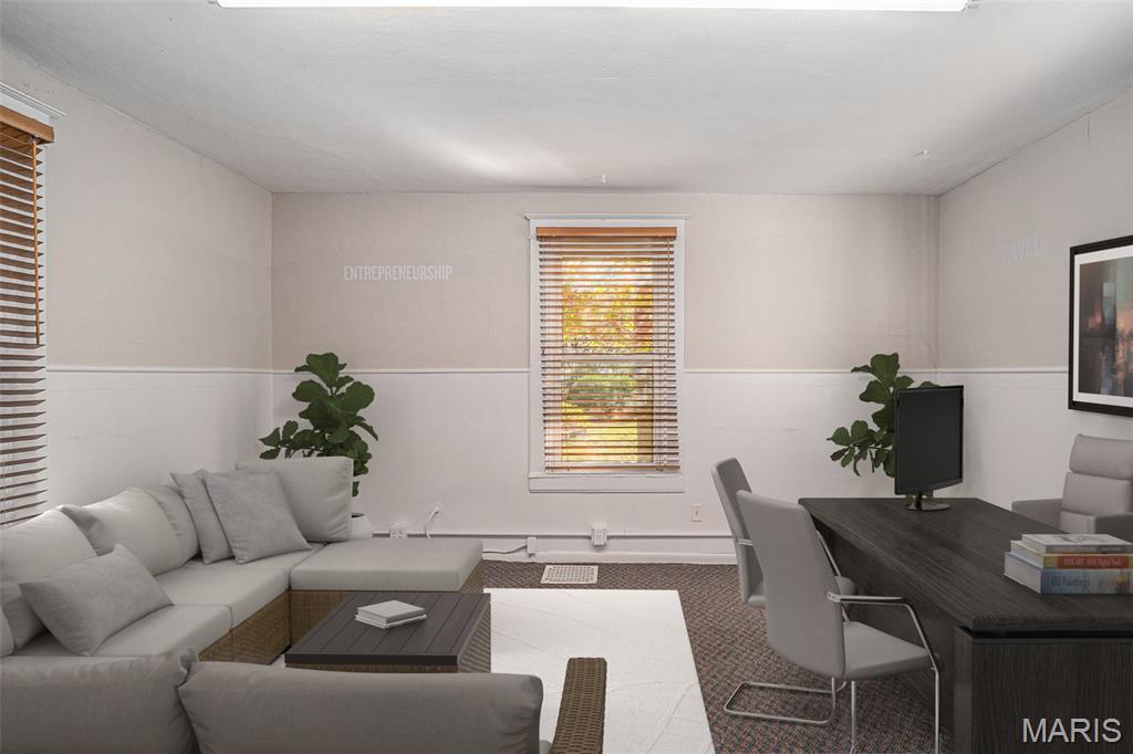 343 W Woodbine Avenue