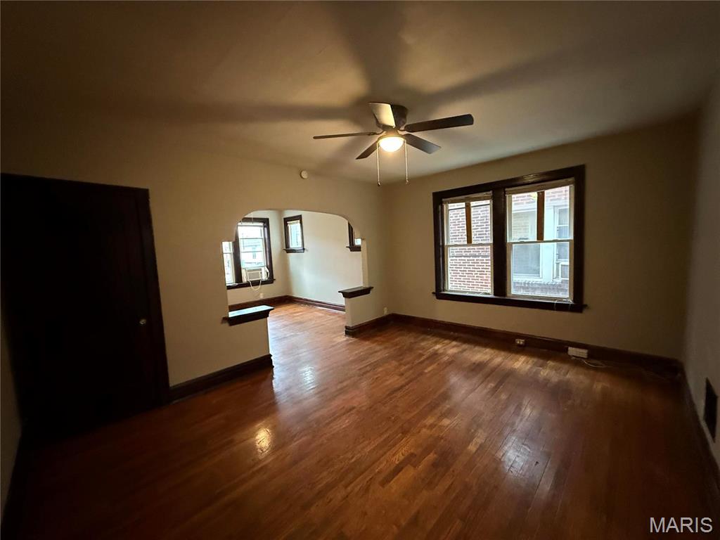 St Louis, Missouri 63116, United States, 2 Bedrooms Bedrooms, ,1 BathroomBathrooms,Residential,Active,207738