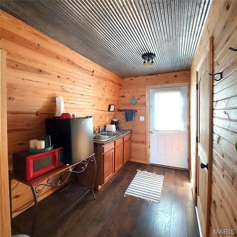 Holiday Hills - Residential