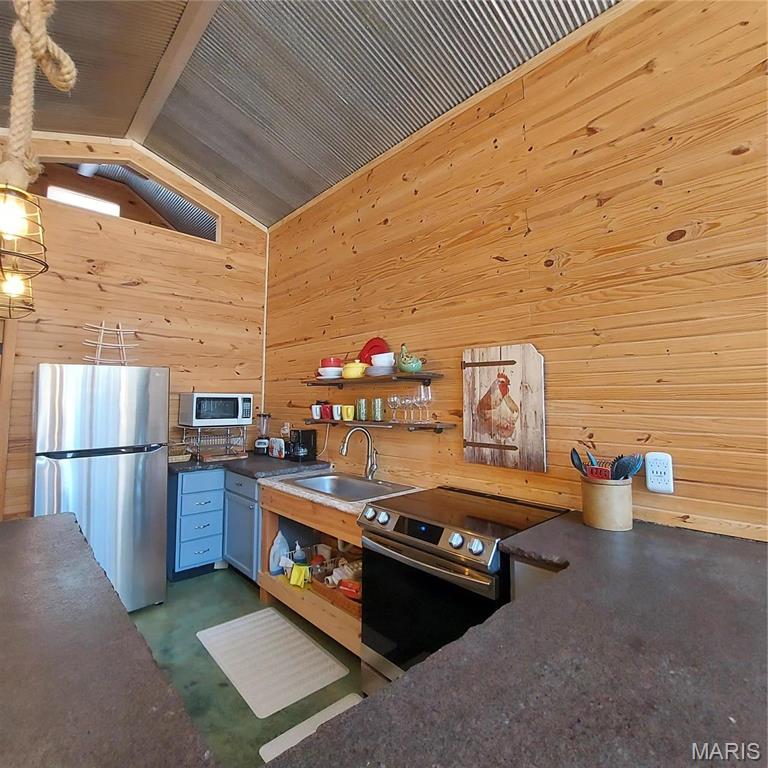 Holiday Hills - Residential