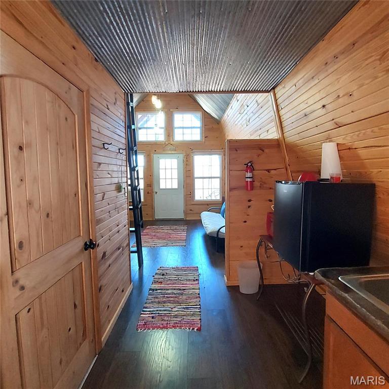 Holiday Hills - Residential