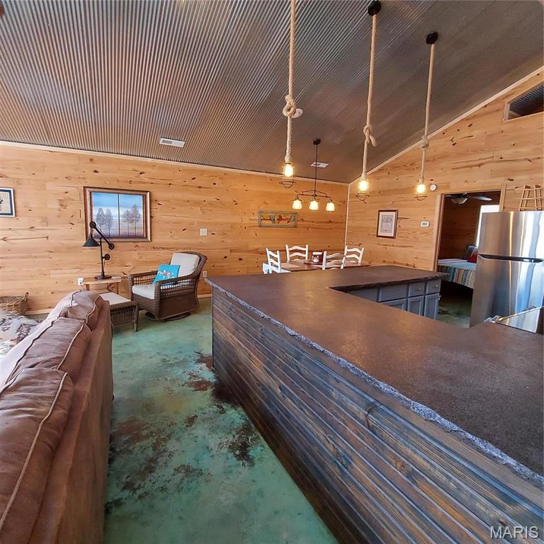 Holiday Hills - Residential