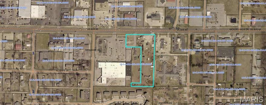 This Commercial Property could be the perfect place for your business!  Are you needing the entire 3 acres, m/l?  If not, owner is willing to subdivide the lots.  
Lot A:  180' x 150' = $735,000
Lot B:   170' x 230' = $525,000
Lot C:  160 x 230' = $215,000
Lot D:  180' x 150' = $525,000

Additional pictures and information to be provided soon!