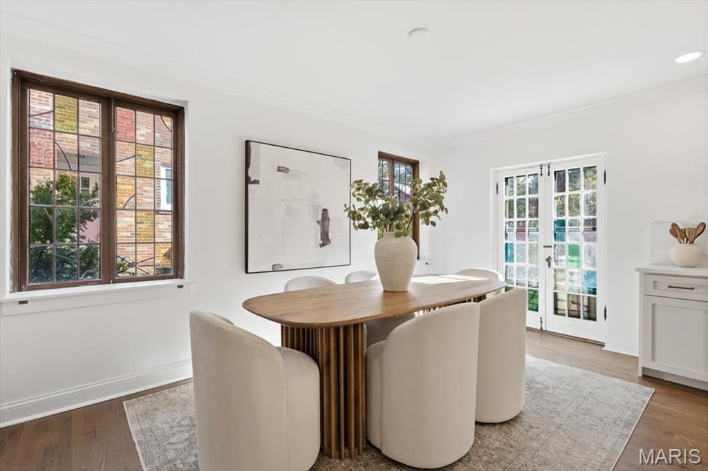 Davis Place - Residential