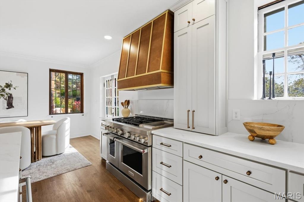 Davis Place - Residential