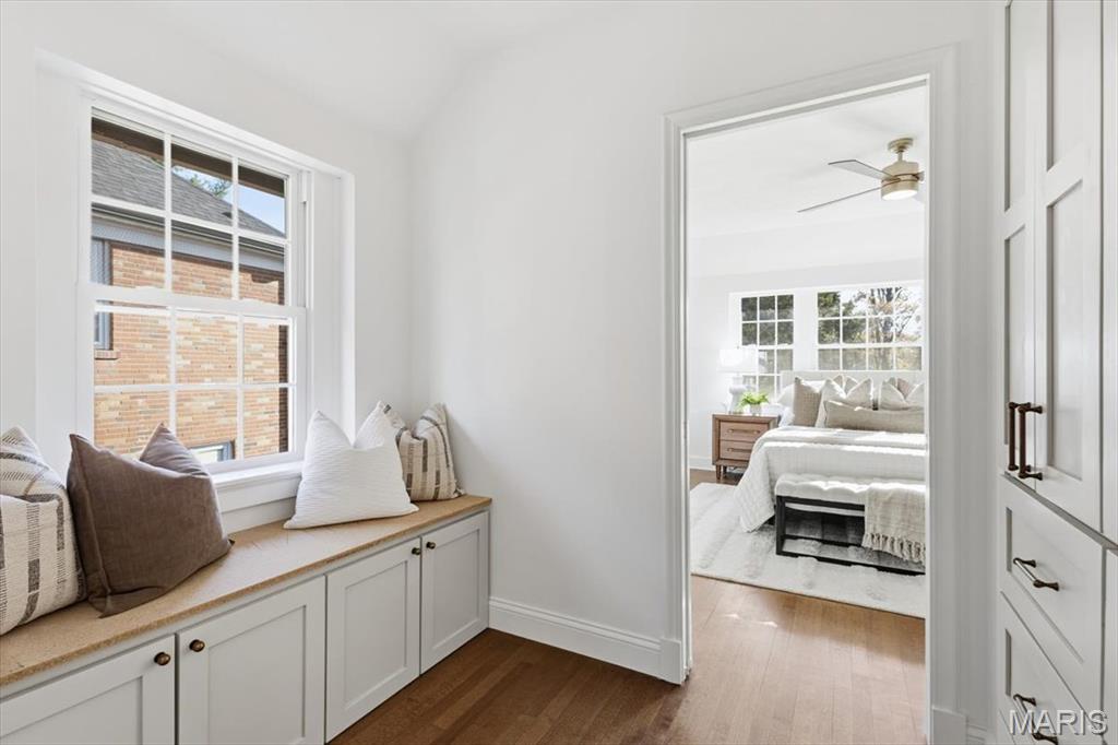 Davis Place - Residential