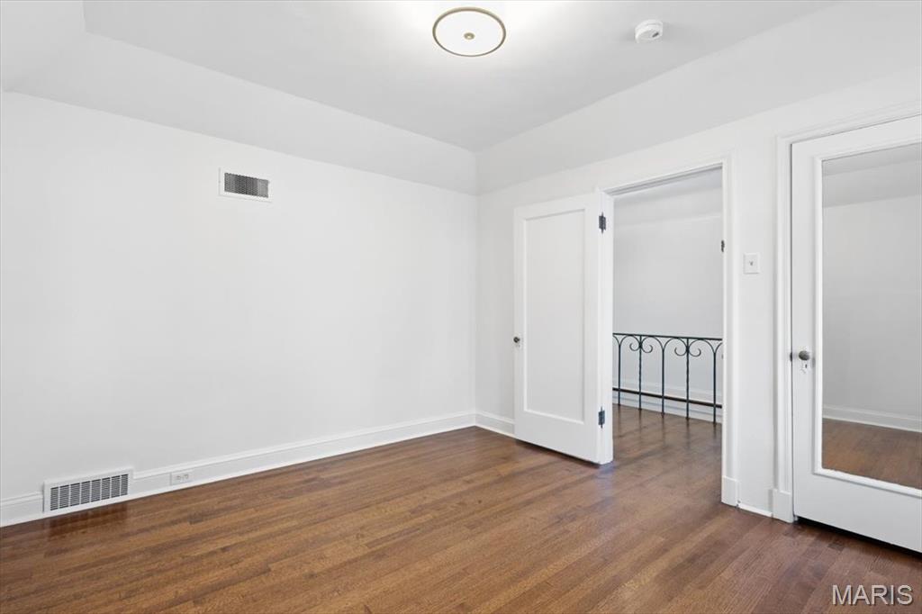 Davis Place - Residential