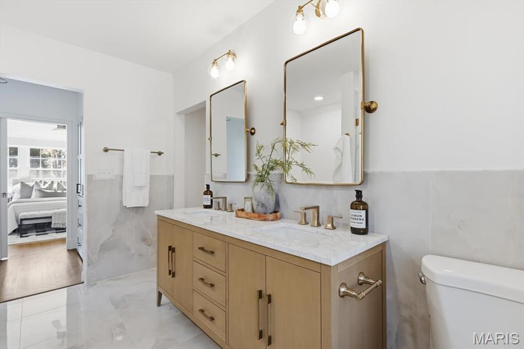 Davis Place - Residential