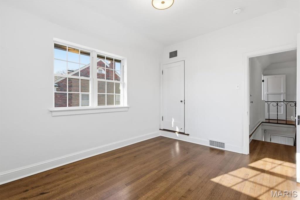 Davis Place - Residential