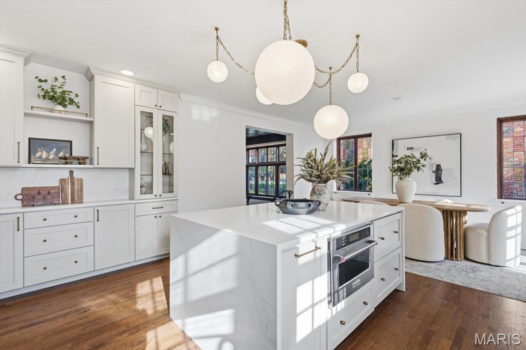 Davis Place - Residential