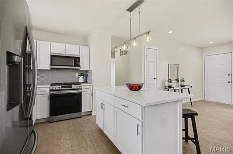 Tiny photo for 5853 Hunterbrook Court, St Louis, MO 63129 (MLS # 26013870)