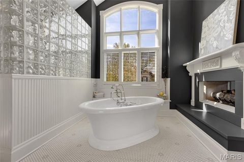 Tiny photo for 226 E East Jefferson Avenue, Kirkwood, MO 63122 (MLS # 26016513)