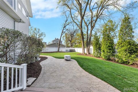 Tiny photo for 226 E East Jefferson Avenue, Kirkwood, MO 63122 (MLS # 26016513)