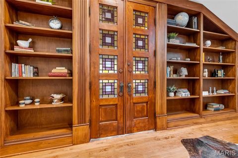 Tiny photo for 226 E East Jefferson Avenue, Kirkwood, MO 63122 (MLS # 26016513)