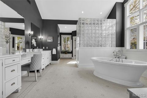 Tiny photo for 226 E East Jefferson Avenue, Kirkwood, MO 63122 (MLS # 26016513)