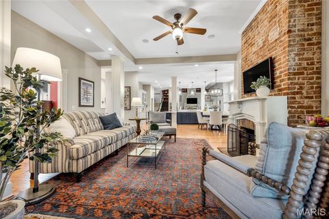 Tiny photo for 226 E East Jefferson Avenue, Kirkwood, MO 63122 (MLS # 26016513)