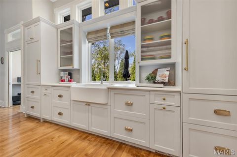 Tiny photo for 226 E East Jefferson Avenue, Kirkwood, MO 63122 (MLS # 26016513)