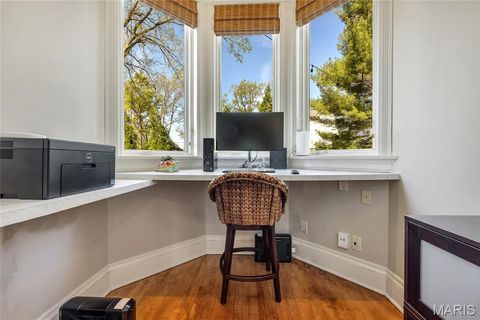 Tiny photo for 226 E East Jefferson Avenue, Kirkwood, MO 63122 (MLS # 26016513)