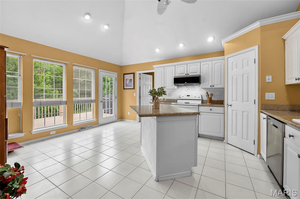 Lexington Place 3rd - Residential