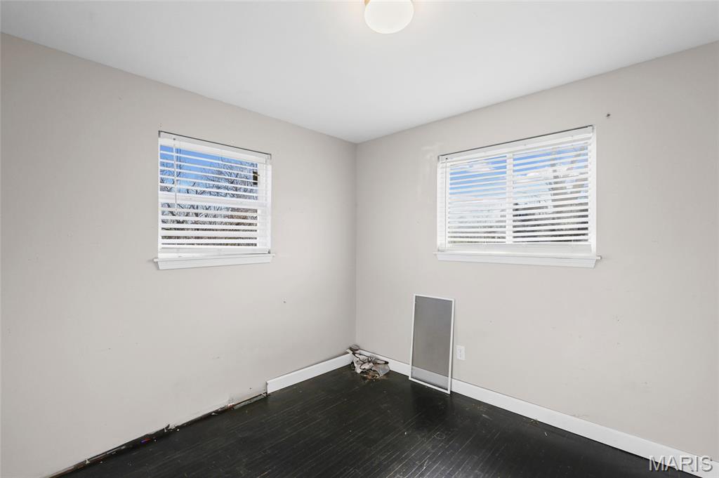 Four Winds 02 - Residential