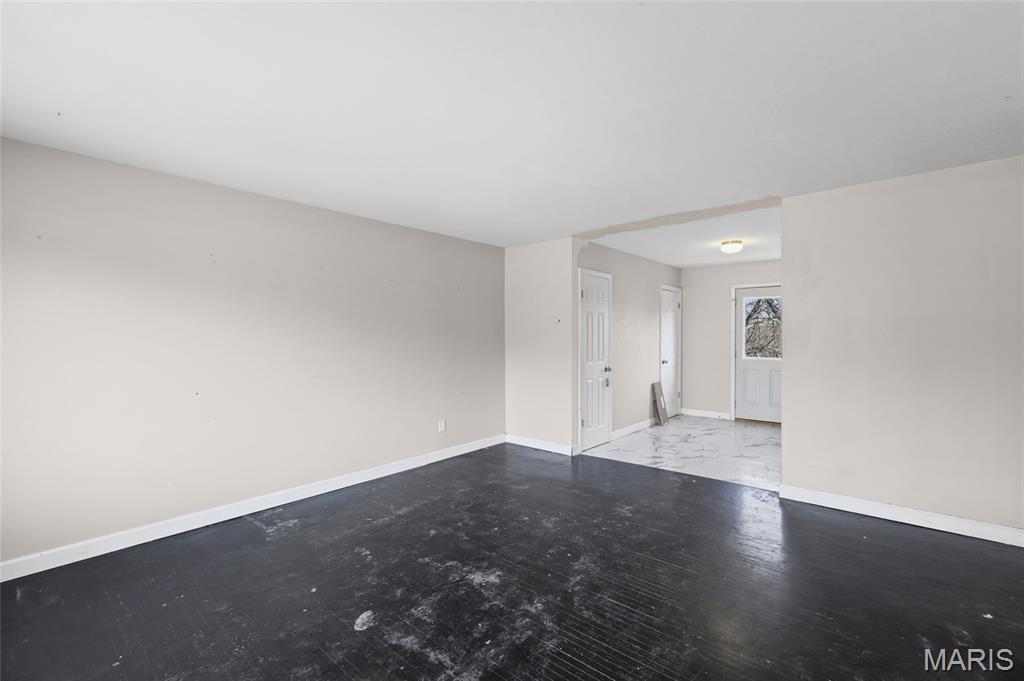 Four Winds 02 - Residential