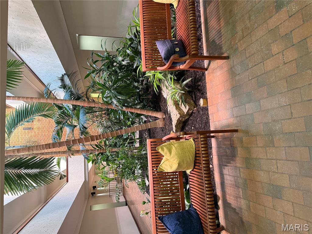 Courtland Hall Condo - Residential