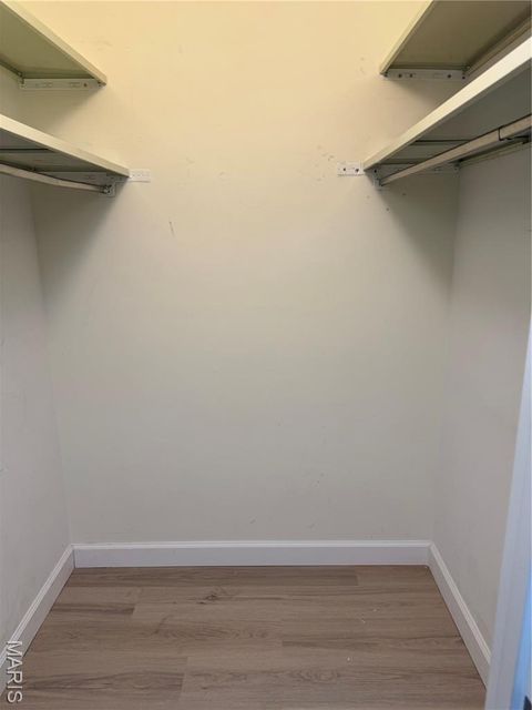 Tiny photo for 950 E Rue De La Banque #L6, Creve Coeur, MO 63141 (MLS # 26005816)