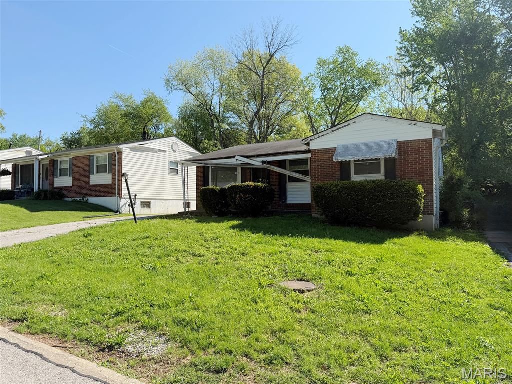 Photo of 10078 Prince Drive, St Louis, MO 63136 (MLS # 26029618)