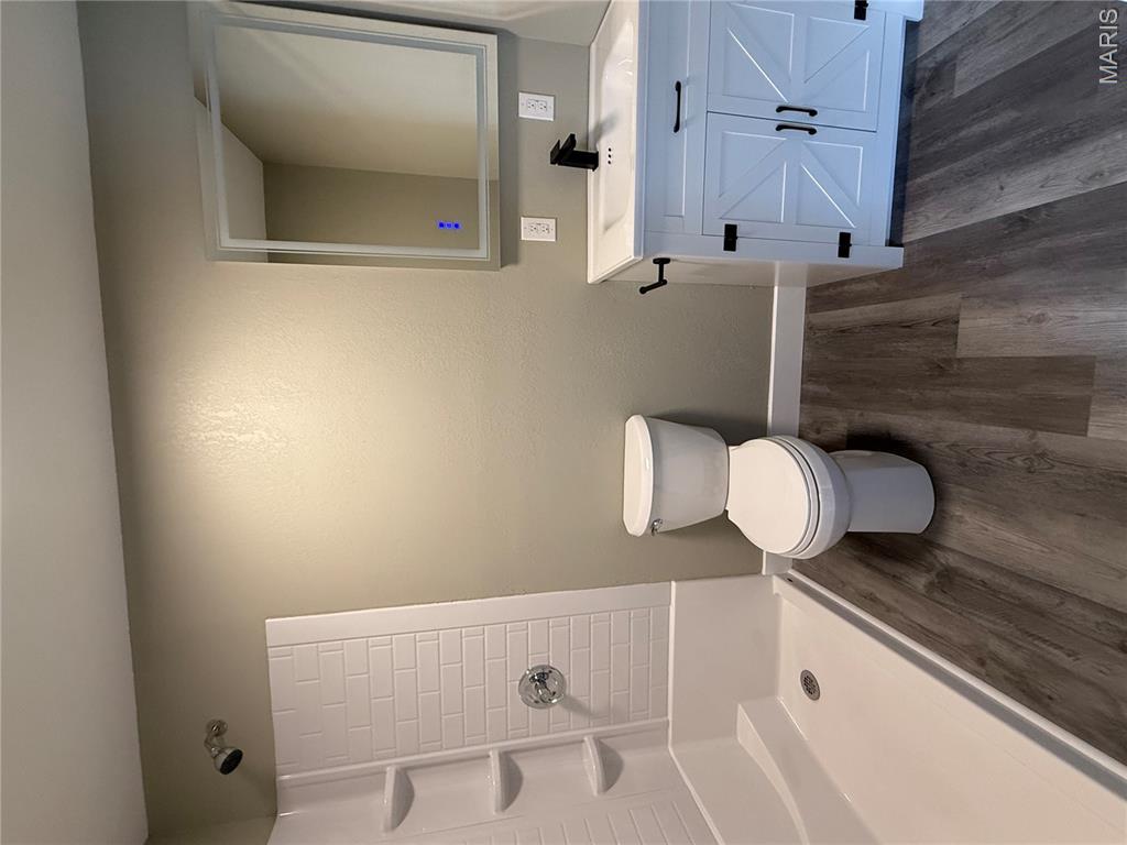 Grand Ave Place - Residential