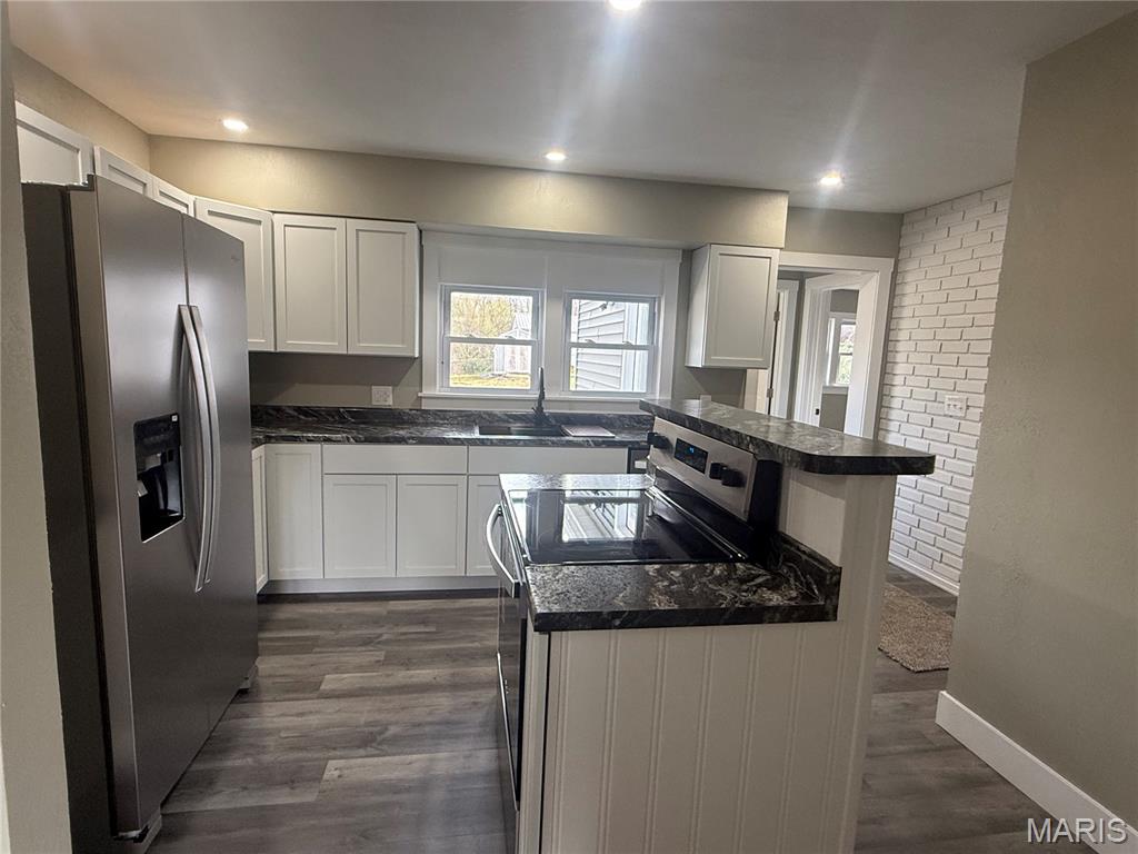 Grand Ave Place - Residential